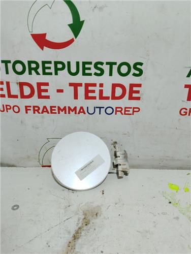 tapa exterior combustible toyota prius zvw30