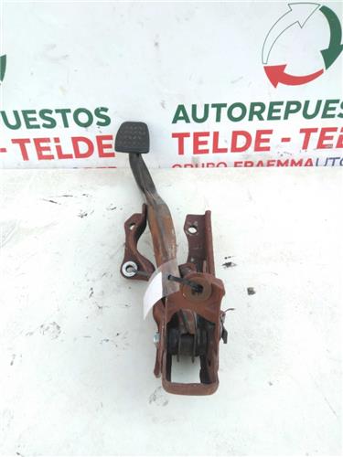 pedal freno toyota yaris 2011 nsp130 13