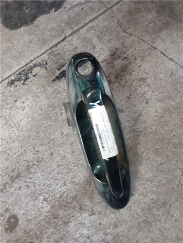 maneta exterior delantera izquierda toyota la