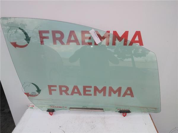 luna puerta delantera derecha toyota yaris p1