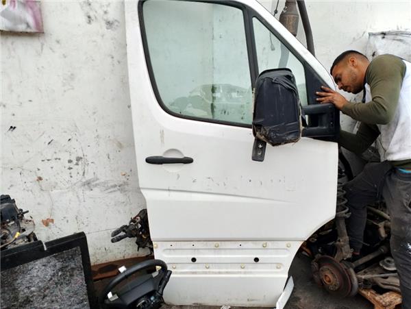 guarnecido puerta delantera derecha volkswage