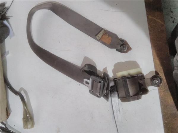 cinturon seguridad delantero izquierdo toyota