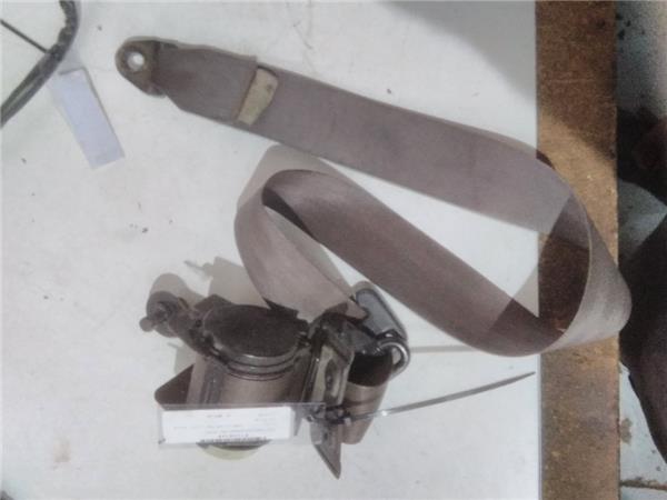 cinturon seguridad delantero derecho toyota l