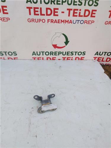 bisagra superior puerta delantera derecha toy