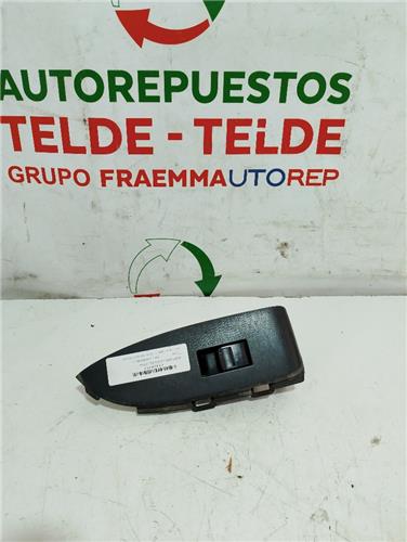 botonera puerta delantera derecha toyota priu