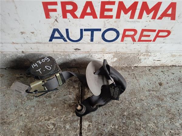 cinturon seguridad trasero derecho land rover