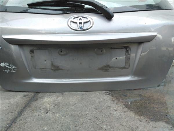moldura porton trasero toyota yaris 2011 nsp1