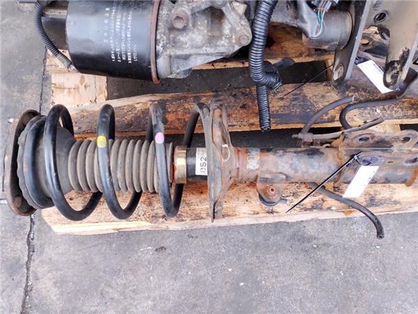 amortiguador delantero derecho toyota corolla