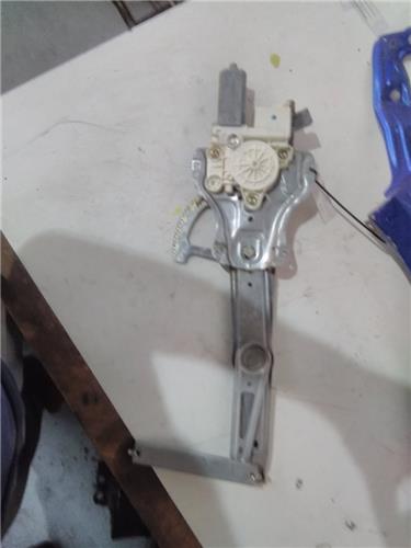 elevalunas electrico izquierdo toyota avensis