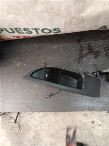 botonera puerta trasera izquierda opel astra