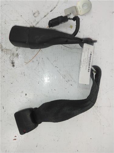 anclaje cinturon trasero central toyota yaris