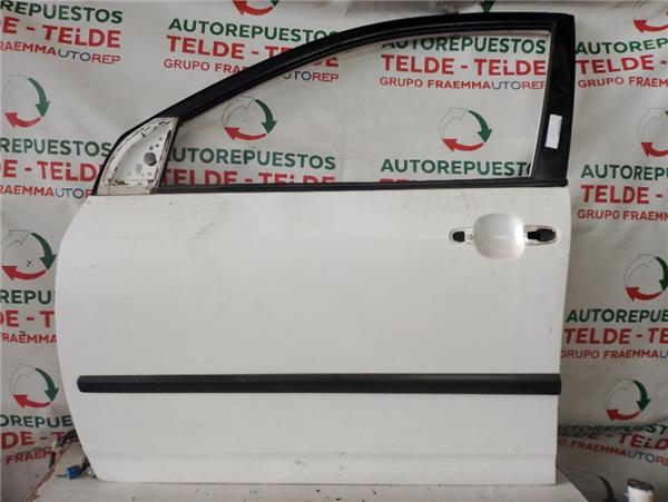 puerta delantera izquierda toyota corolla 200