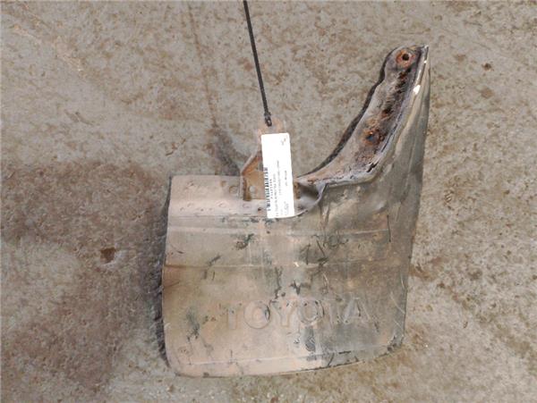 faldilla de barro trasera derecha toyota land
