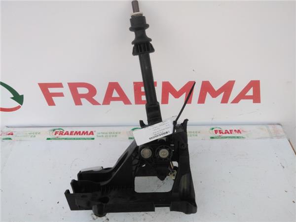 soporte palanca cambio toyota yaris p13 2014