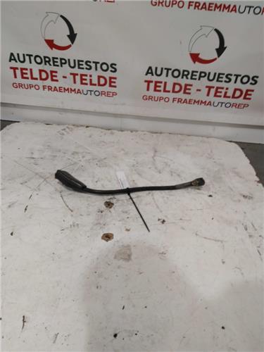 anclaje cinturon delantero izquierdo toyota l