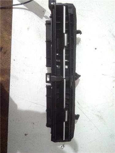 embellecedor consola central toyota prius 200