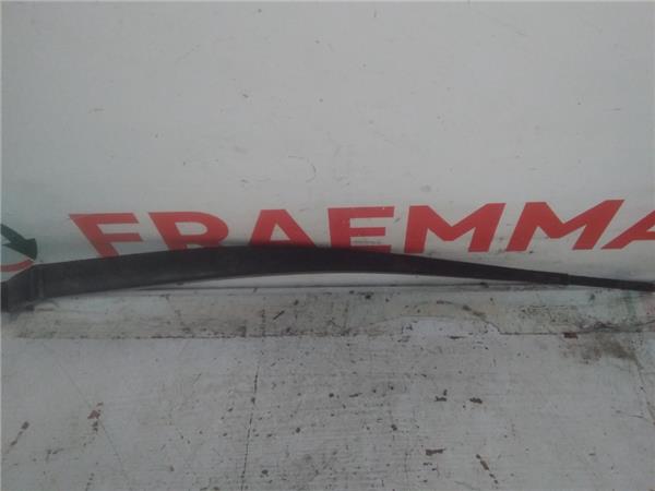 brazo limpiaparabrisas delantero derecho toyo