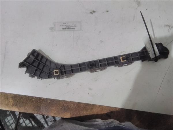 soporte izquierdo paragolpes trasero toyota p