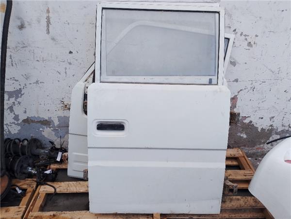 luna puerta trasera derecha toyota dyna 100 1