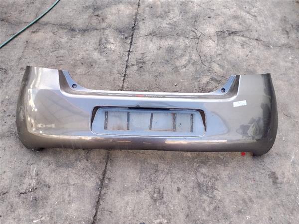 paragolpes trasero toyota yaris ksp9scp9nlp9
