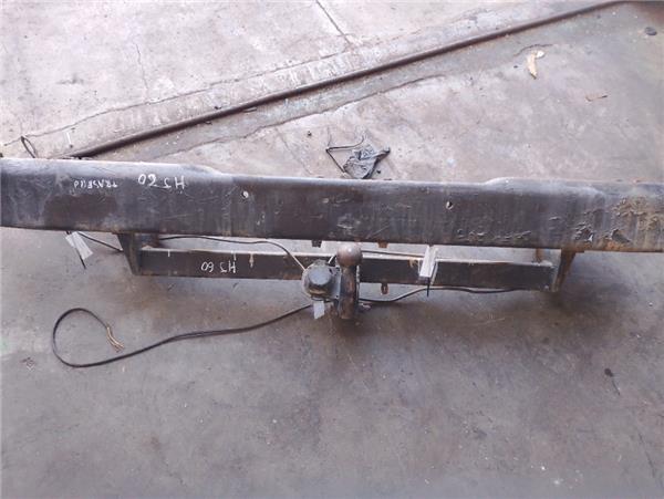 refuerzo paragolpes trasero toyota land cruis