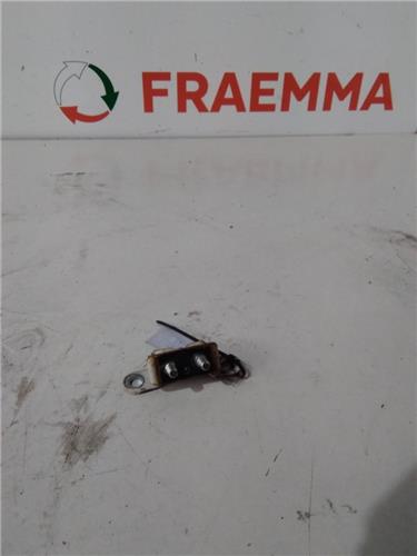 bisagra izquierda porton trasero toyota hiace