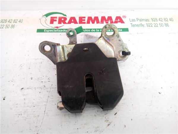 cerradura porton toyota corolla e10 16