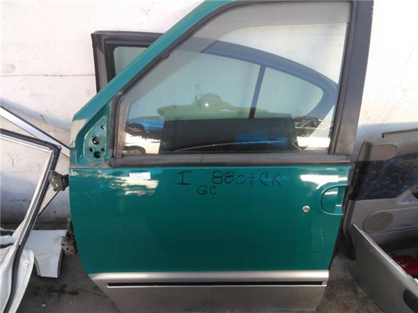 puerta delantera izquierda nissan serena c23m