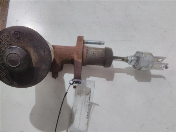 bomba de embrague toyota land cruiser 1984 lj