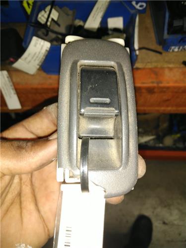 botonera puerta trasera izquierda toyota coro