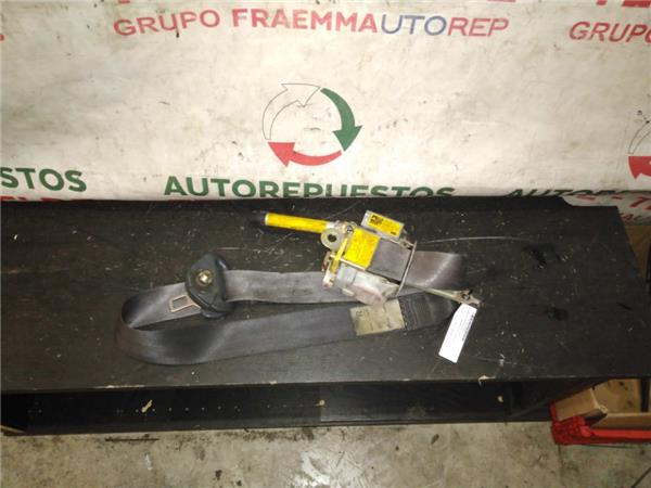 cinturon seguridad delantero derecho toyota r