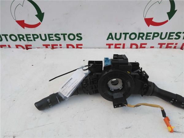 mando limpiaparabrisas toyota corolla verso 2