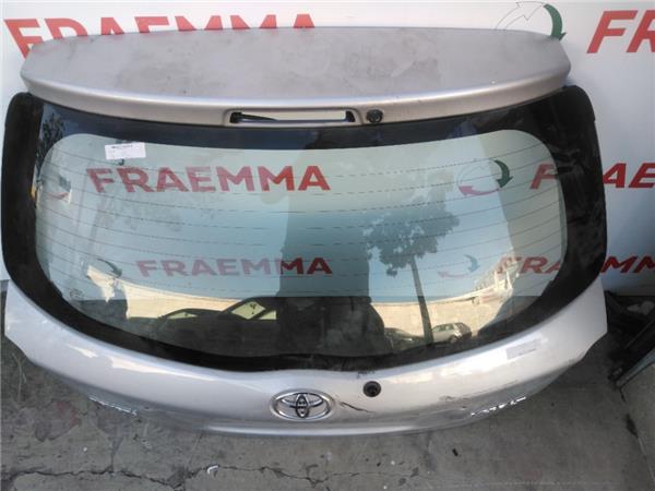 luna trasera toyota yaris p13 2014 13 active