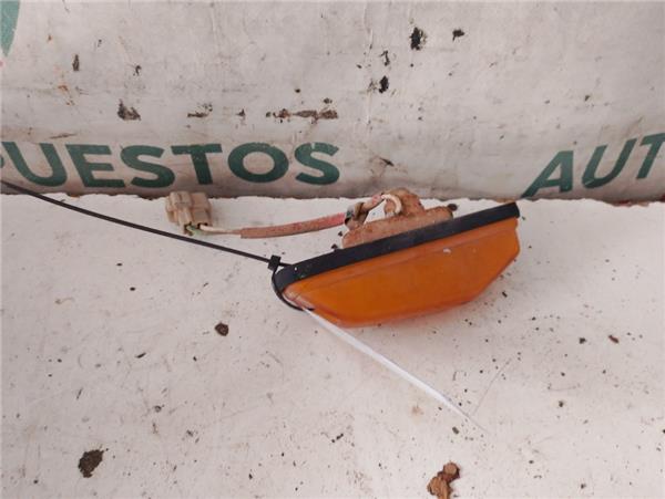 piloto intermitente lateral delantero izquier
