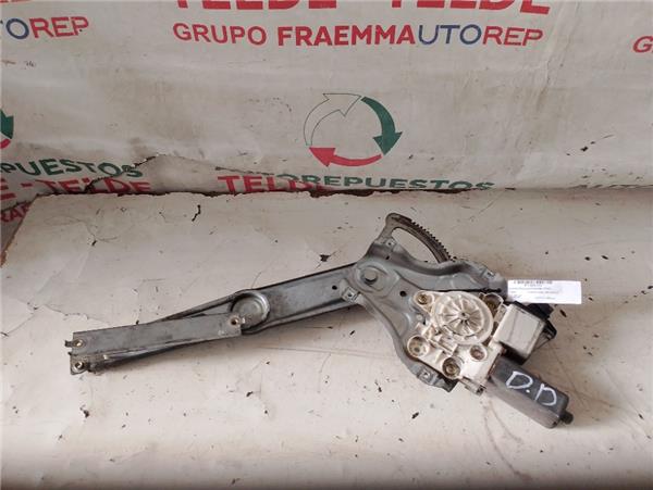 elevalunas electrico delantero derecho toyota