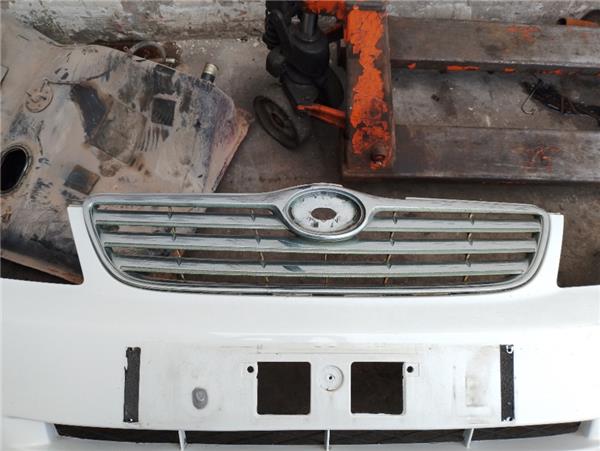 parrilla delantera toyota corolla 2003 wg cde