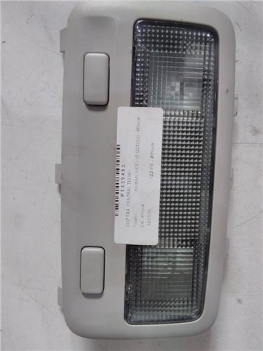 luz trasera central techo toyota avensis 2003