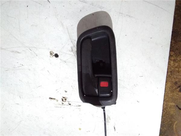 manilla interior puerta delantera derecha toy