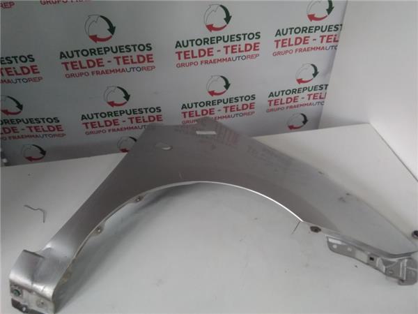 aleta delantera derecha toyota prius nhw20 20