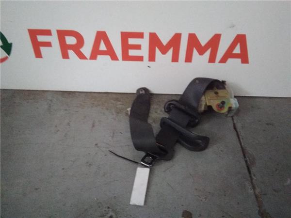 cinturon seguridad trasero derecho toyota cor