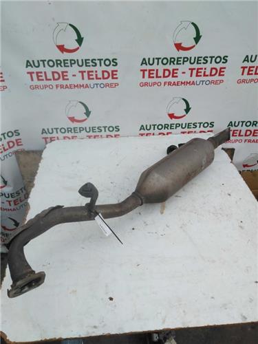 silenciador trasero toyota corolla verso 2010