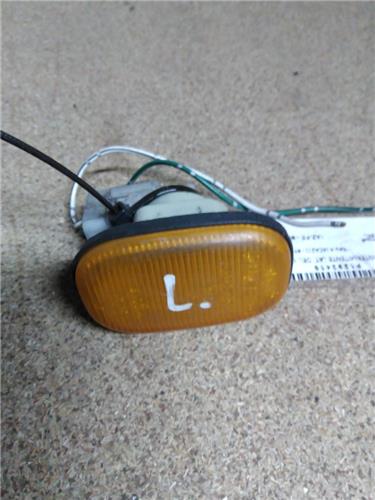 piloto intermitente lateral delantero izquier