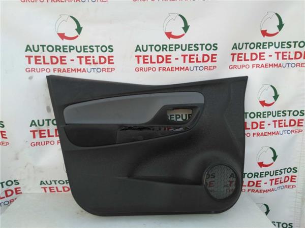 guarnecido puerta delantera izquierda toyota