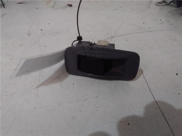 botonera puerta trasera izquierda toyota rav