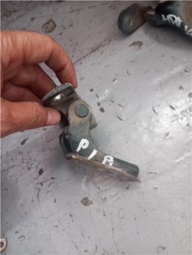bisagra superior puerta delantera izquierda t
