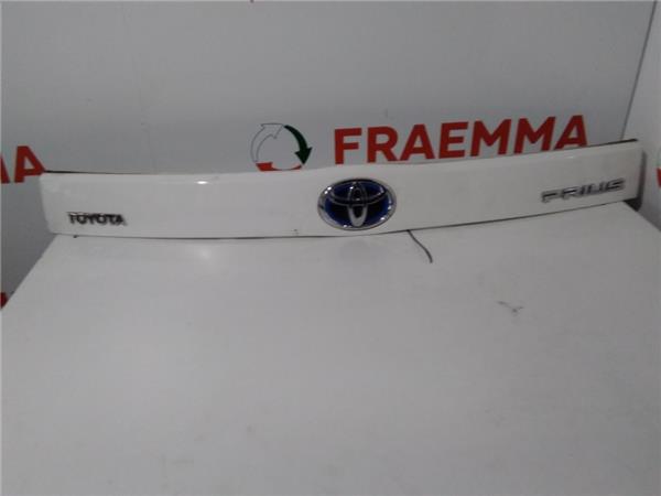 moldura porton trasero toyota prius 2009 zvw3