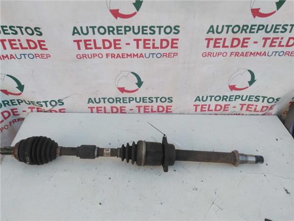 palier delantero derecho toyota corolla verso 2005 > (aur10) 2.2