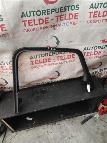 moldura puerta trasera derecha opel astra j b