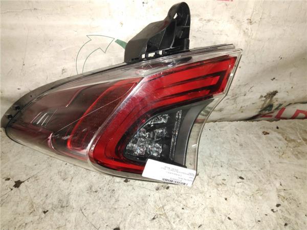 piloto trasero derecho toyota c hr x10 102016