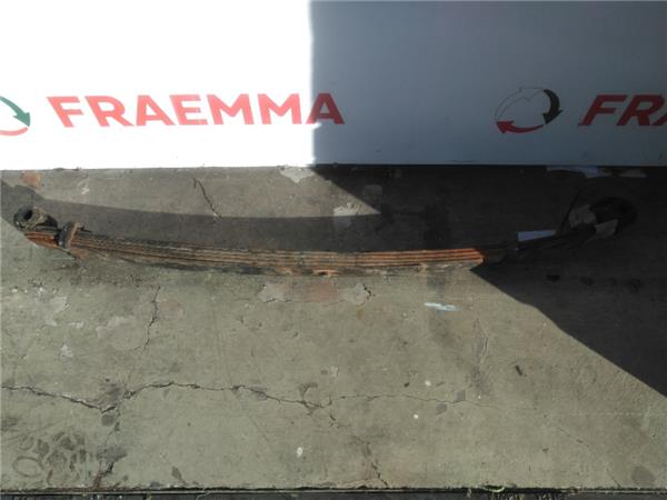 ballesta delantera derecha toyota hilux 1989